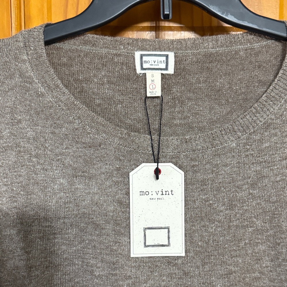 Mo; Vint Women's Brown Crewneck Sweatervint